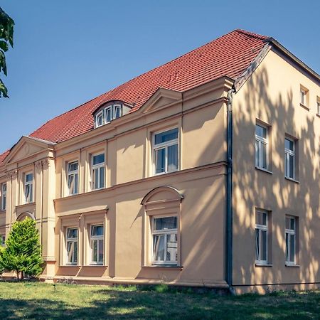 Hotel Schloss Нойштадт-Ґлеве Екстер'єр фото