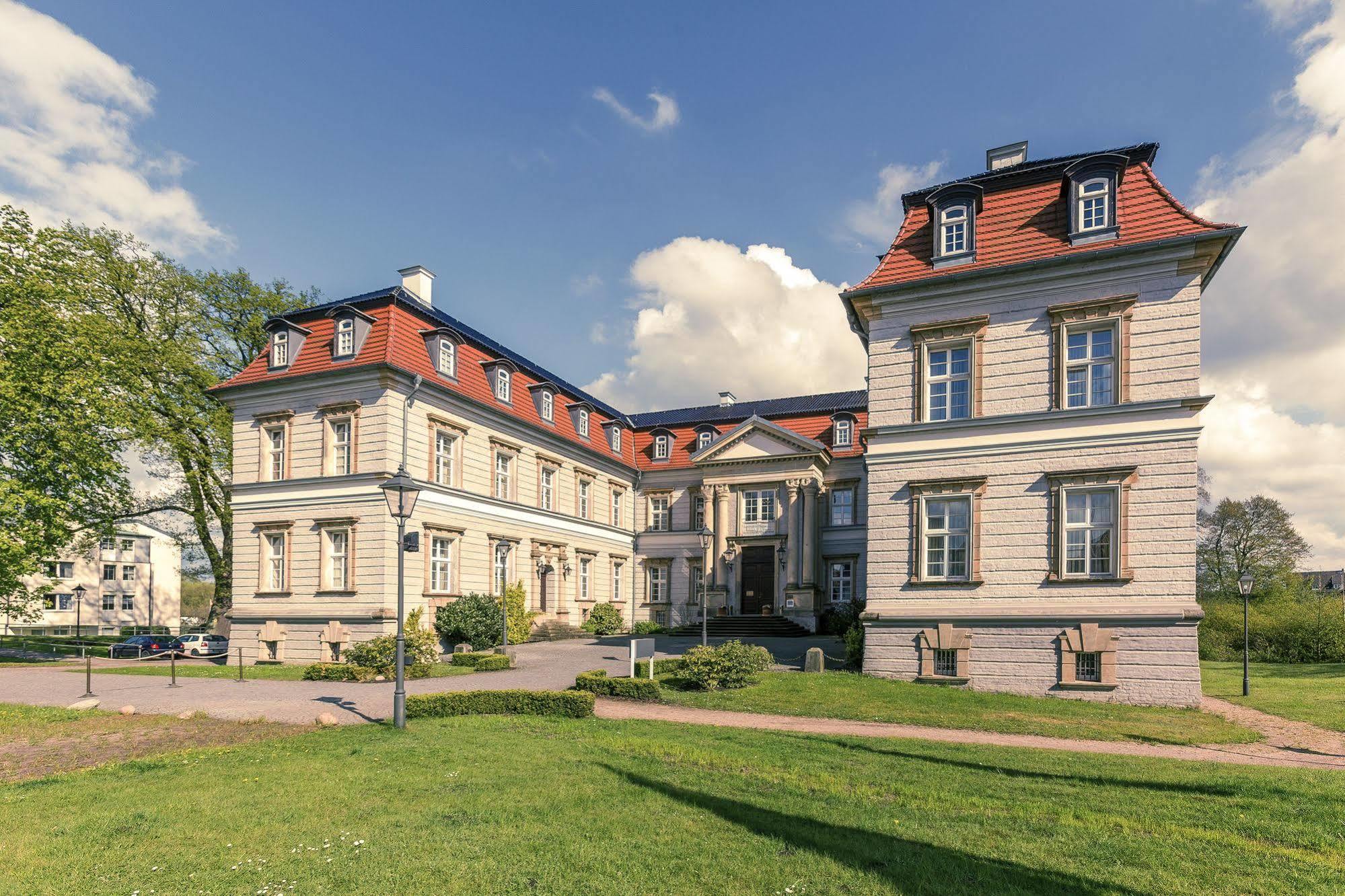 Hotel Schloss Нойштадт-Ґлеве Екстер'єр фото